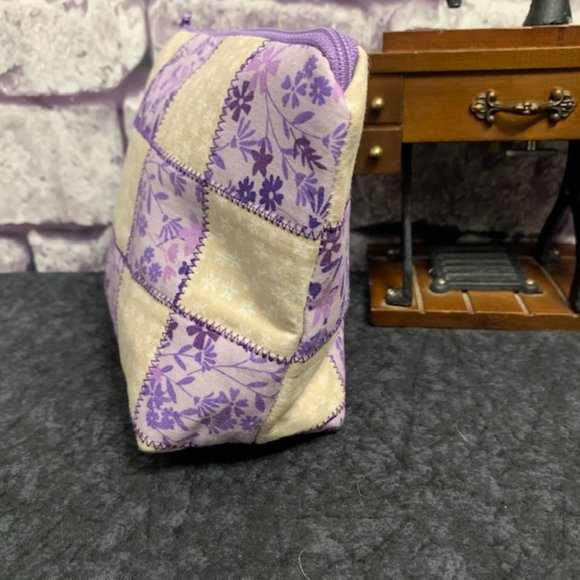 🎉Host Pic🎉 Large Quilted Handmade Cosmetic Bag - Picture 4 of 8